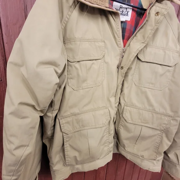 Lg Woolrich Men’s Khaki Insulated Field Barn Jacket Plaid Lined Corduroy Collar - Picture 3 of 9